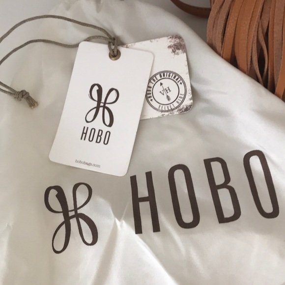 Hobo purse with tassel - used once! - Picture 7 of 8